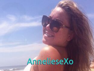 AnnelieseXo