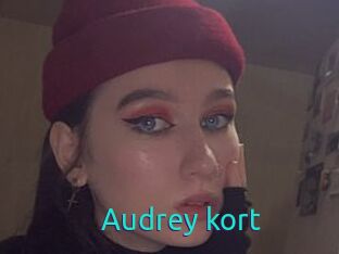 Audrey_kort