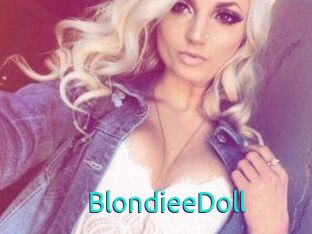 BlondieeDoll