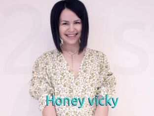Honey_vicky