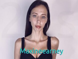 Maxineearney