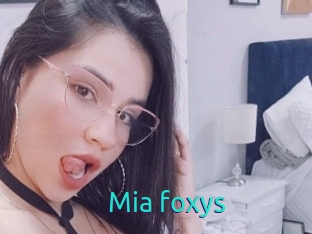 Mia_foxys