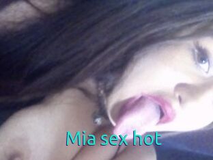 Mia_sex_hot