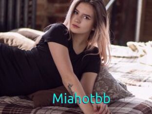 Miahotbb