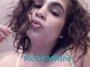 Monica_divine