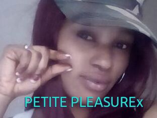 PETITE_PLEASUREx