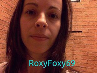 RoxyFoxy_69