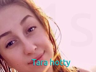 Tara_hotty